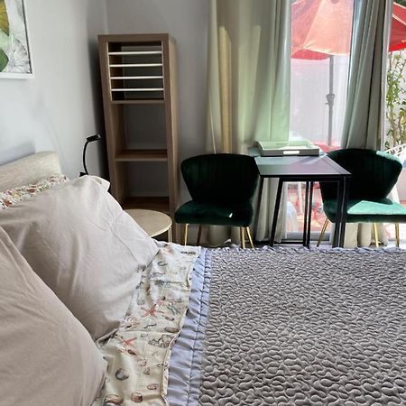 Cozy Studio Near Atlantic Ave W/Private Patio Apartment Delray Beach Bagian luar foto